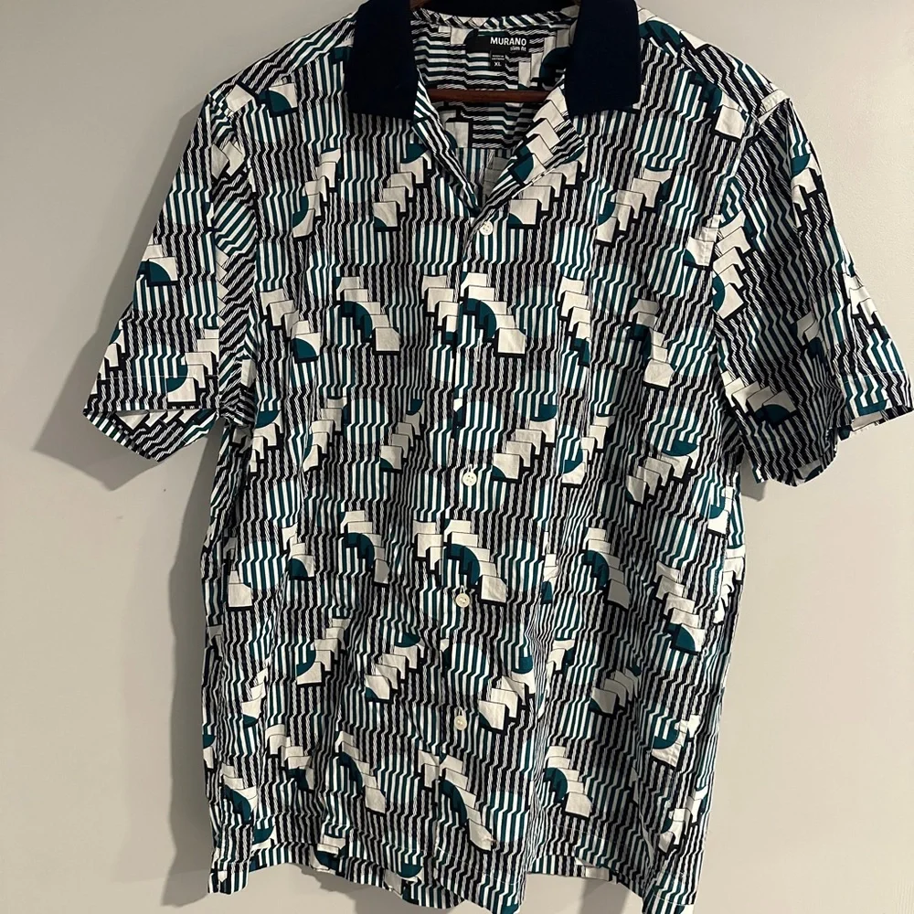 NWOT Murano Retro Bowling Navy and White Patterned Button Down Shirt